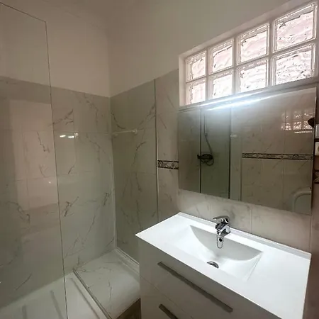 Penha Charming Apartment *